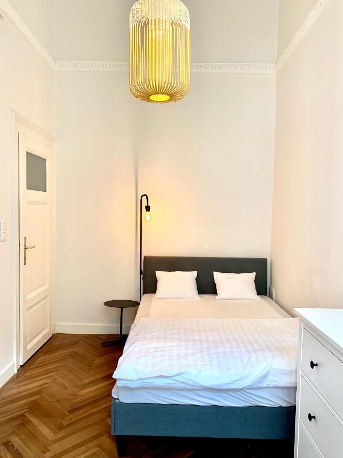 Central Basilica Apartman Budapest Luaran gambar